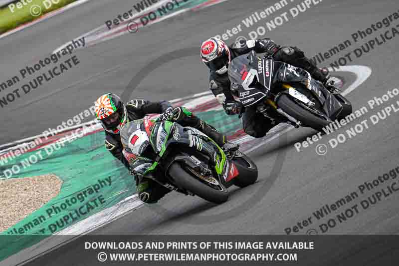 donington no limits trackday;donington park photographs;donington trackday photographs;no limits trackdays;peter wileman photography;trackday digital images;trackday photos